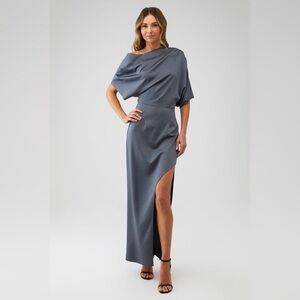 Elliatt Andrea Off Shoulder Satin‎ Gown
